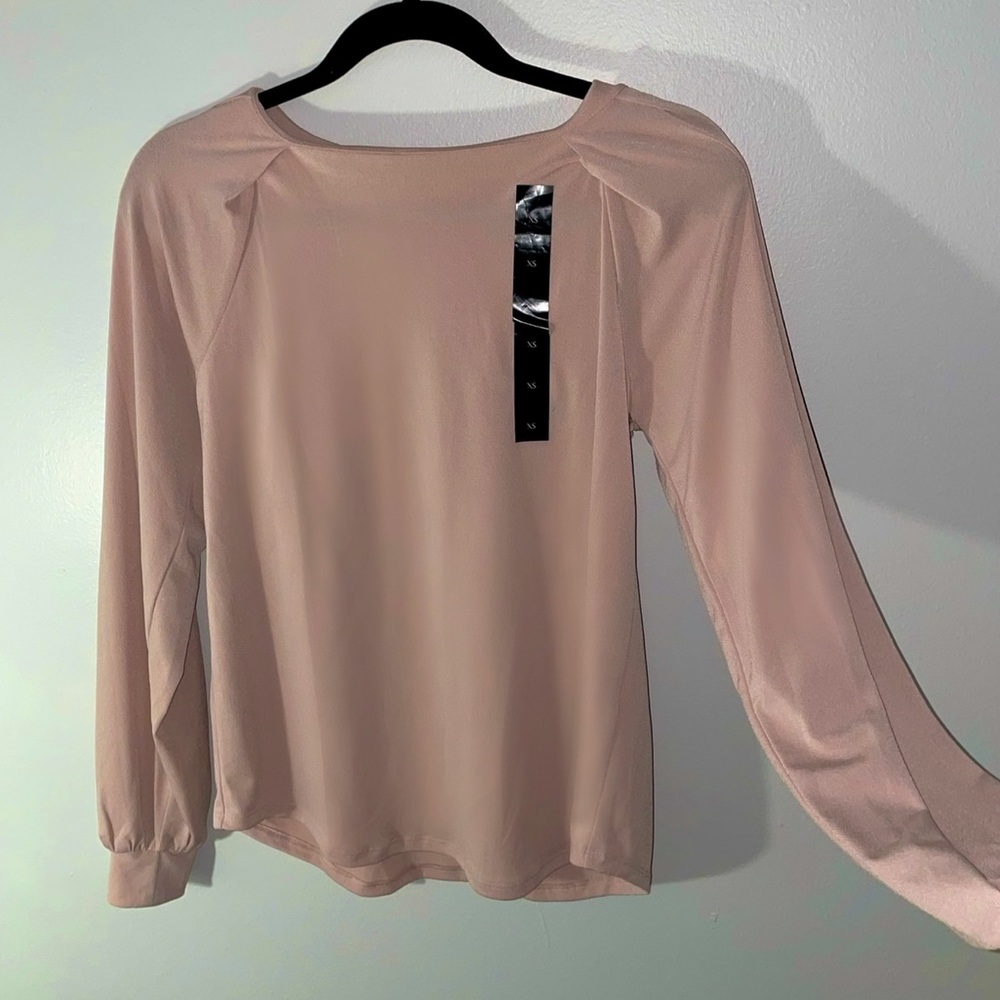 Women’s Banana Republic XS Pink / Blush Long Sleeve Blouse - NEW with Tags!